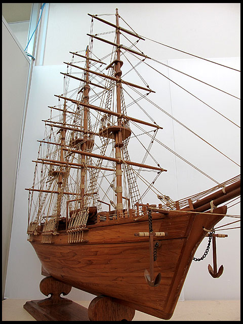 大迫力!希少!繊細な手仕事手作り木製帆船模型船インテリアに! | 中古品 
